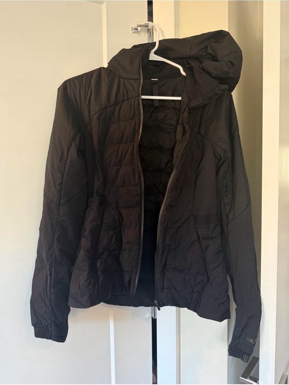 Lululemon Down For It All Black Hooded Athletic Jacket Size S